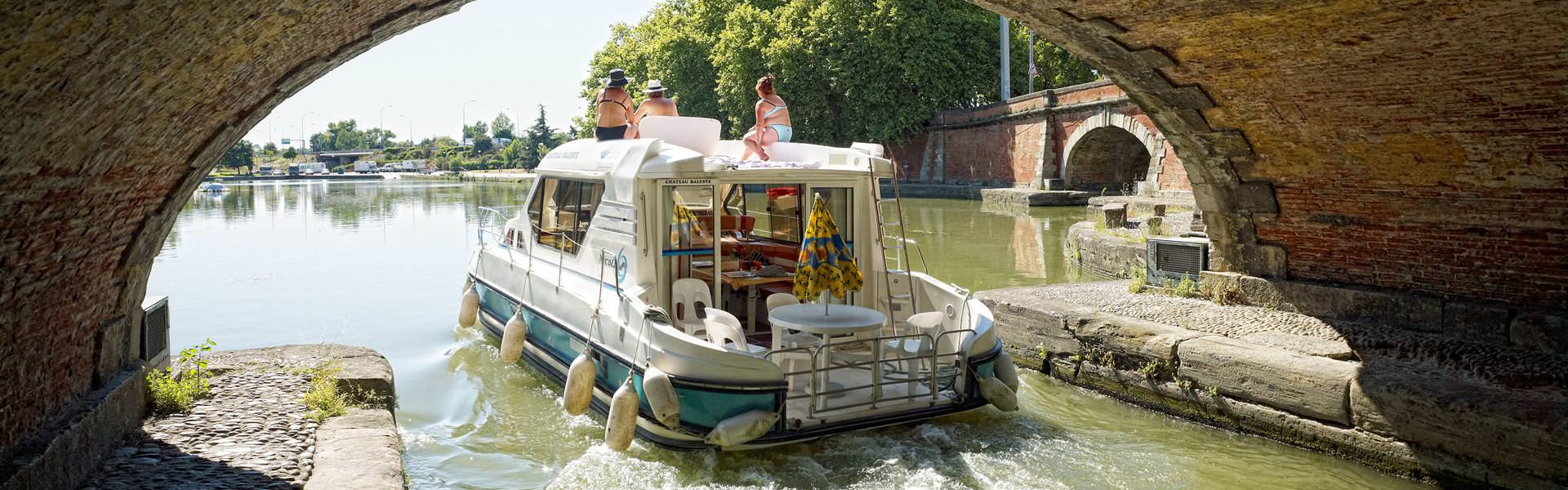 garonne boat trip toulouse