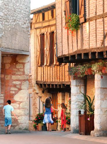 Castelnau-de-Montmiral