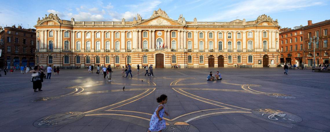 Toulouse, place du Capitole © D.Viet / CRTL Occitanie