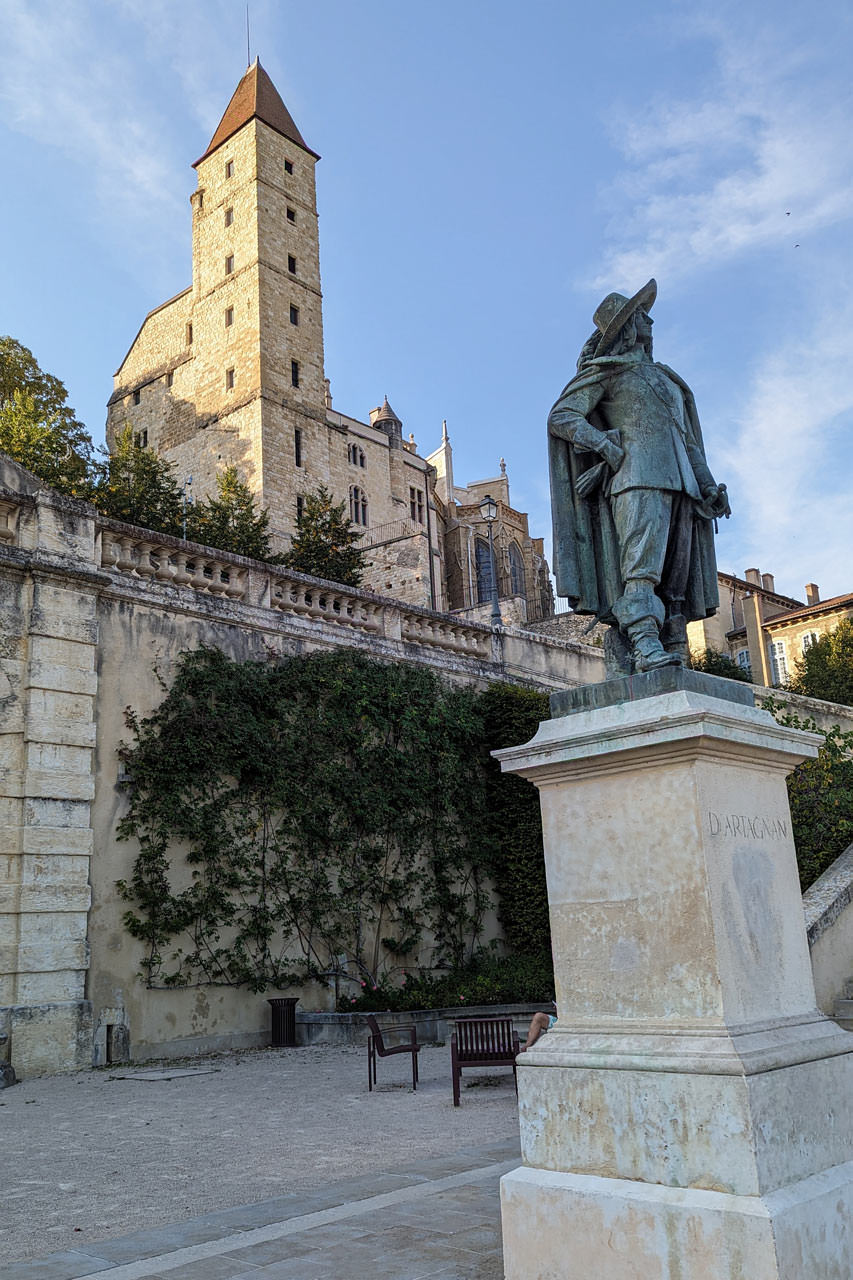 Auch © Viajandoconmami / CRTL Occitanie