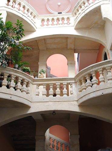 hotel-particulier.jpg, © Gard Tourisme Hôtel particulier de Fontfroide