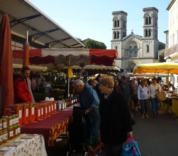 Marché de Ganges © H.Cadeau