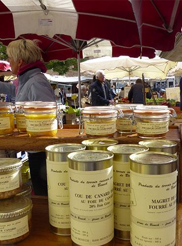 Produits régionaux au marché de Cahors