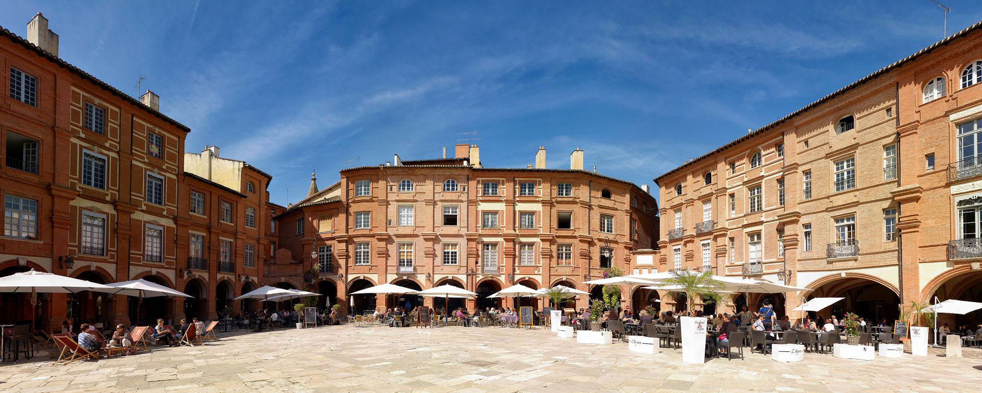La place Nationale_D.Viet / CRT Occitanie