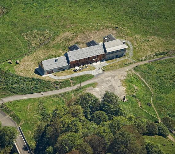 L'Hospice de France_D Viet