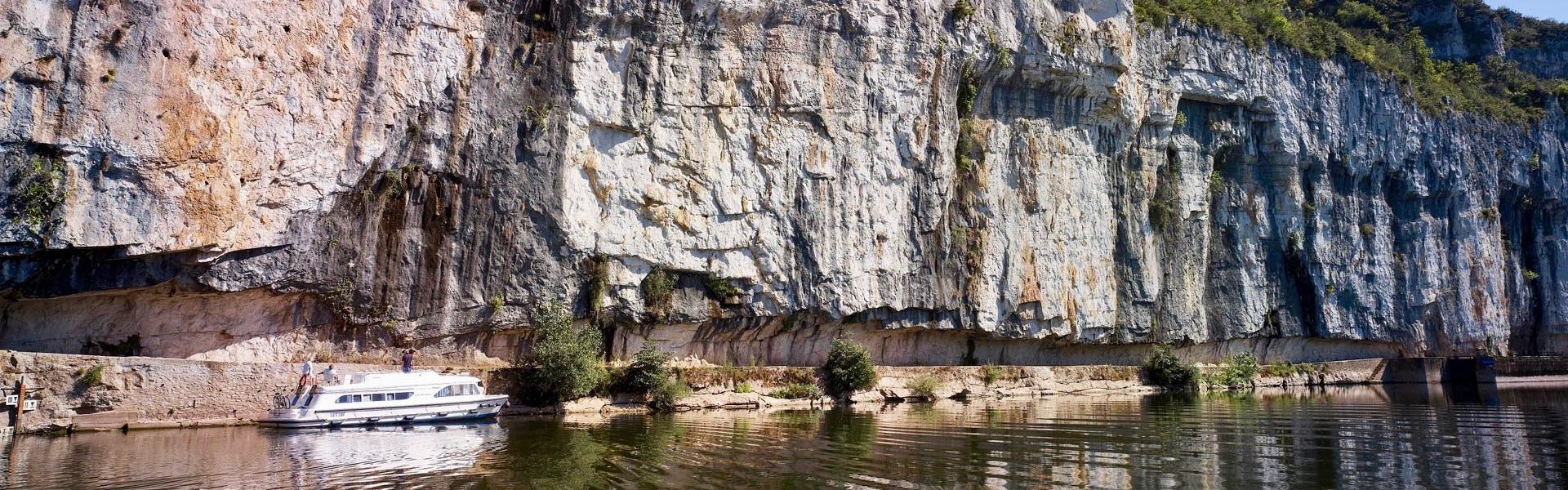 Le chemin de halage de Ganil, D.Viet Le chemin de halage de Ganil