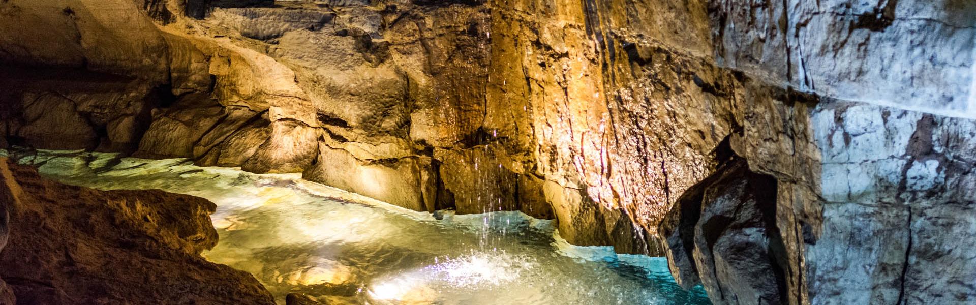 Grotte de Labeil dans l'Hérault