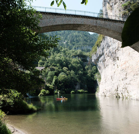 Saint-Chély-du-Tarn (department Lozère)