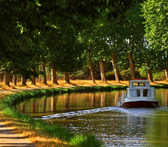 Bateau à l'écluse de Negra, G.DESCHAMPS Bateau à l'écluse de Negra