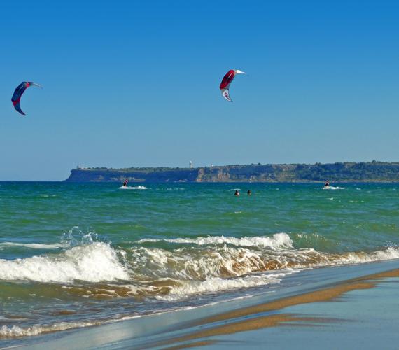 Kitesurf à La Franqui © C.Deschamps / CRTL Occitanie