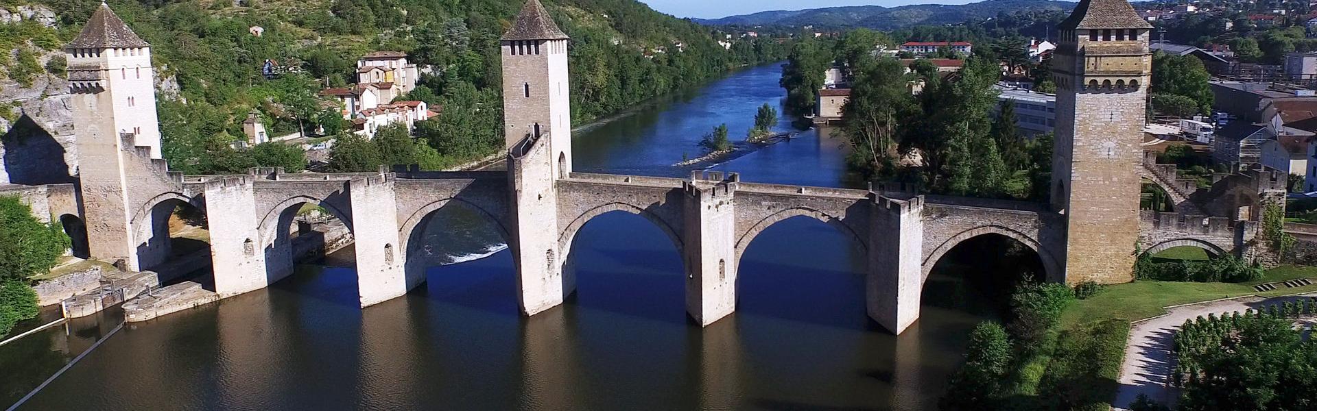 Pont Valentre Cahors © Go-Production.com, Go-production.com Pont Valentre Cahors © Go-Production.com