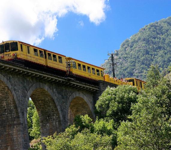 Le Train Jaune de Cerdagne © Office de Tourisme de Font Romeu