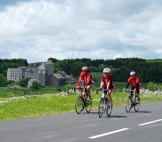 Vélo en Aubrac