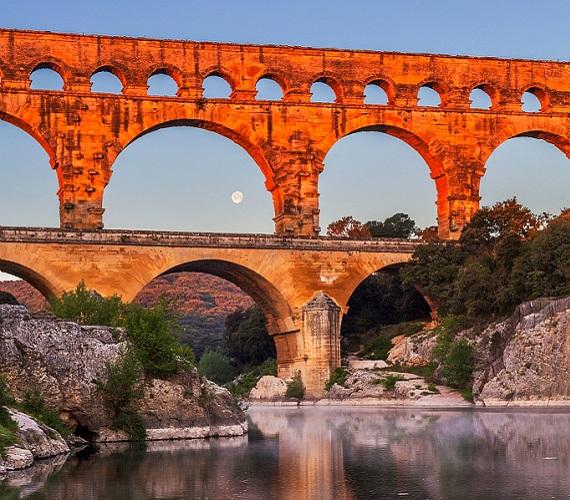 Coucher de soleil au Pont du Gard © Aurélio Rodriguez / Site du Pont du Gard